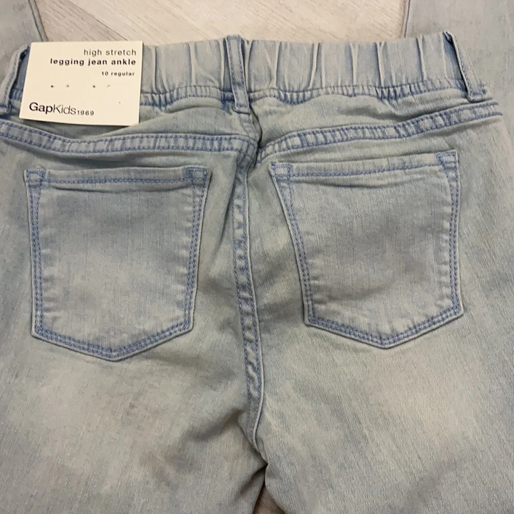 GAP light wash